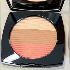 Chanel Les Beiges Healthy Glow Sun-Kissed Powder - LIGHT CORAL